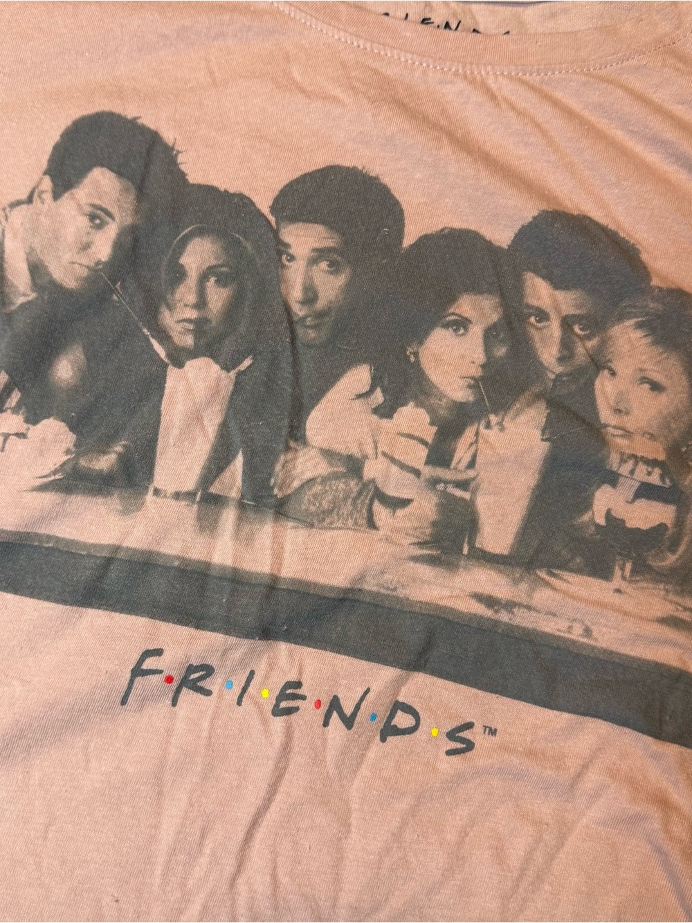 Friends TV Show Pink Graphic Tee Unique Hard To Find Juniors Large